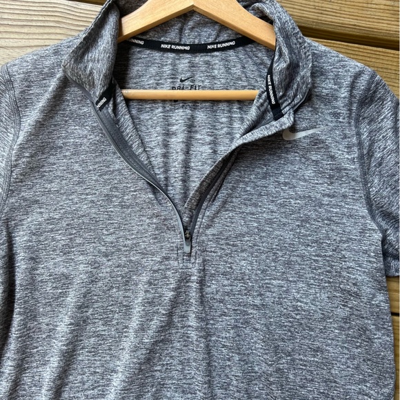 Nike Gray Quarter-Zip Pullover Medium - Picture 5 of 8